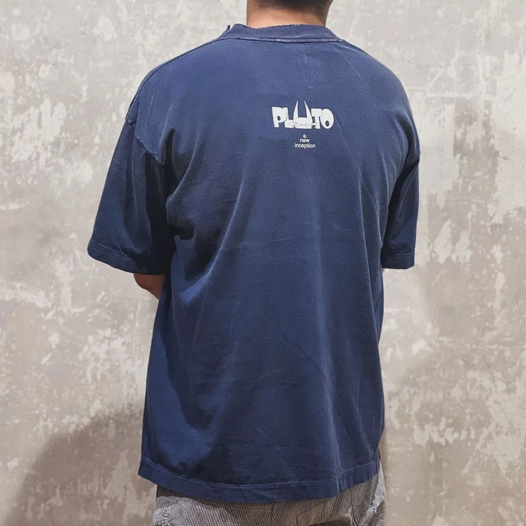 PLUTO x SAINT Mxxxxxx PLUTO SS TEE/Pluto co-branded retro tee Pluto distressed hole short sleeves Washed blue S-XL The washing and destruction process have reached the highest peak in the brand's history The real thing is quite acceptable This tee is derived from Osamu Tezuka's landmark masterpiece Customized original consistent main mark/wash mark Original consistent cylindrical OE yarn fabric